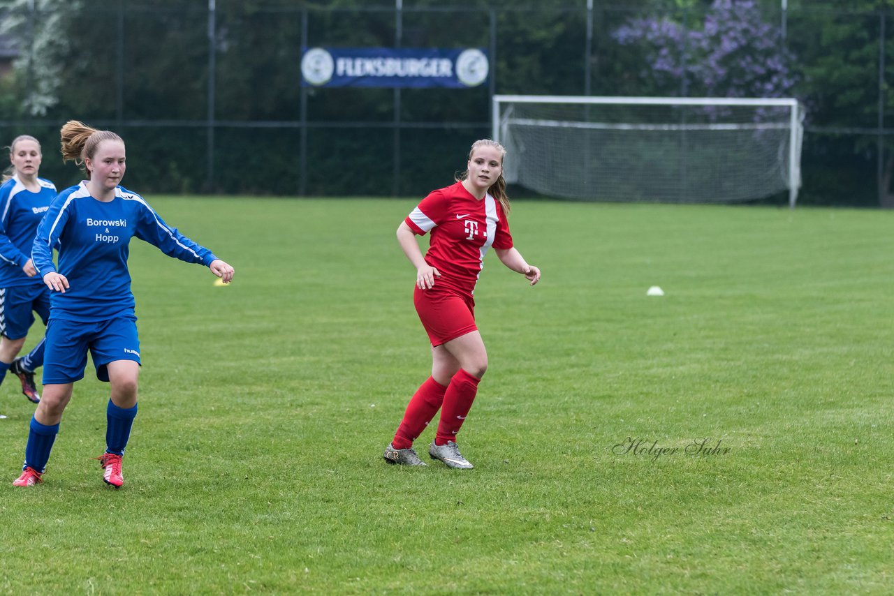 Bild 254 - wCJ SV Steinhorst/Labenz - VfL Oldesloe : Ergebnis: 18:0